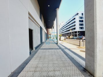 Foto 17 de Local de obra nueva en Txomin con salida de humos
