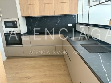 Foto 6 de Villa de nueva construcción en exclusiva urbanización con piscina Foto 6 de Villa de nueva construcción en exclusiva urbanización con piscina