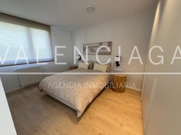 Foto 15 de Villa de nueva construcción en exclusiva urbanización con piscina Foto 15 de Villa de nueva construcción en exclusiva urbanización con piscina