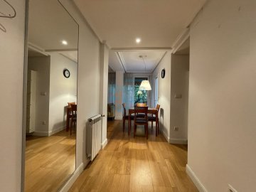 Foto 2 de Excelente piso en Gaiztarro, Paseo de Olmos