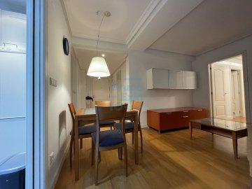 Foto 3 de Excelente piso en Gaiztarro, Paseo de Olmos