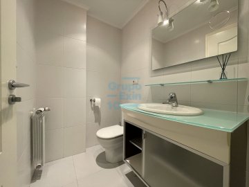 Foto 7 de Excelente piso en Gaiztarro, Paseo de Olmos