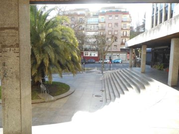 Foto 18 de Excelente piso en Gaiztarro, Paseo de Olmos