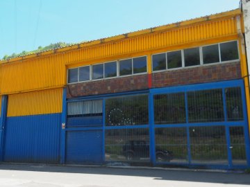 Foto 3 de Nave industrial con excelentes dimensiones y próximo a la carretera nacional en Anoeta, junto a Tolosa.