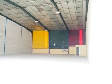 Foto 8 de Nave industrial con excelentes dimensiones y próximo a la carretera nacional en Anoeta, junto a Tolosa.
