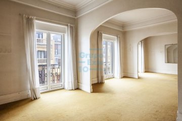 Foto 3 de Descubre una propiedad exclusiva situada en la mejor zona del barrio de Gros en Donostia-San Sebastián.