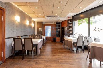 Foto 13 de Bar-Restaurante emblemático en el centro de Deba con posibilidad de negocio en venta y alquiler