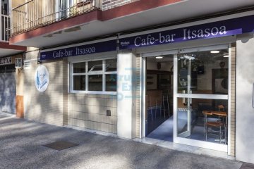 Foto 27 de Café-Bar de reconocida trayectoria, ubicado en el Barrio Bidebieta de San Sebastián