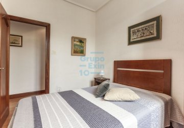 Foto 13 de Oportunidad única de vivir en el corazón de San Sebastián, piso en venta próximo a Plaza Easo y a 600m de la playa de la Concha.