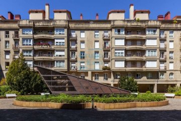 Foto 2 de Magnífico ático en venta con dos espléndidas terrazas situado en la exclusiva zona de Ondarreta, en San Sebastián.