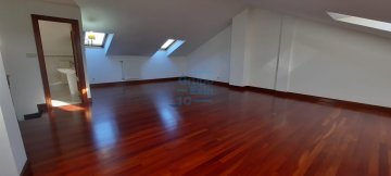 Foto 21 de Exclusiva vivienda en venta; dúplex en el Barrio del Puntal en Hondarribia, Gipuzkoa