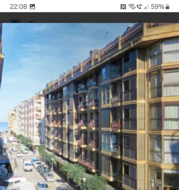 Foto 5 de Local comercial en Gros con amplio escaparate y muy bien ubicado. Superficie de 53m2 en Segundo Ipiizua