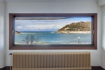 Foto 25 de Una propiedad única, irrepetible, estratégicamente ubicada ante la Bahía de la Concha, situada en una de las más selectas zonas de San Sebastián.