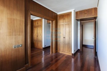 Foto 32 de Una propiedad única, irrepetible, estratégicamente ubicada ante la Bahía de la Concha, situada en una de las más selectas zonas de San Sebastián.