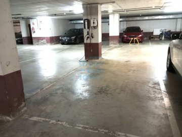 Foto 3 de VENTA DE PLAZA DE GARAJE EN ERROTABURU