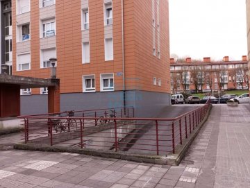 Foto 5 de VENTA DE PLAZA DE GARAJE EN ERROTABURU