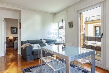 Foto 7 de Maravilloso ático a la venta con vistas al mar, en San Sebastián