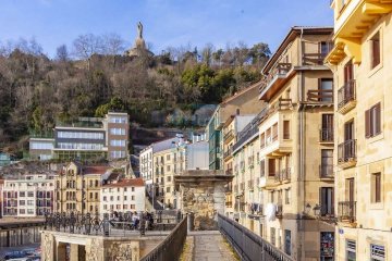 Foto 33 de Maravilloso ático a la venta con vistas al mar, en San Sebastián