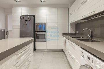 Foto 15 de Magnífica propiedad en venta ubicada en un edificio señorial, situada en una de las zonas más elegantes del céntrico barrio de Gros. San Sebastián.