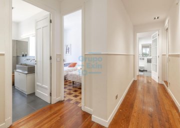 Foto 21 de Magnífica propiedad en venta ubicada en un edificio señorial, situada en una de las zonas más elegantes del céntrico barrio de Gros. San Sebastián.