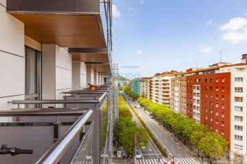 Foto 8 de Vivienda luminosa en venta, en Amara Berri, San Sebastián