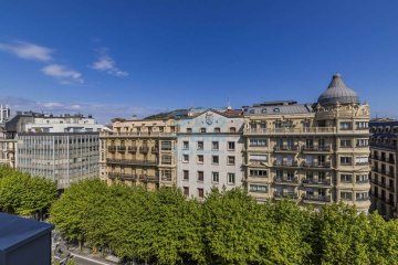 Foto 8 de Magnífica vivienda en venta en pleno corazón de San Sebastián
