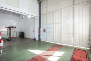 Foto 10 de Venta de Nave Industrial en Usurbil: Oportunidad Única