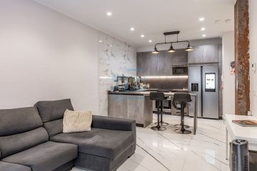 Foto 6 de Vivienda en venta situada en pleno centro de Donostia-San Sebastián. Recientemente reformada. Foto 6 de Vivienda en venta situada en pleno centro de Donostia-San Sebastián. Recientemente reformada.