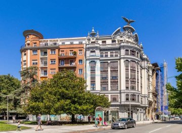 Foto 26 de Vivienda en venta cerca de La Concha, en el corazón de la zona romántica de San Sebastián.
