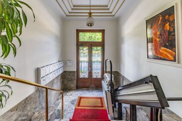 Foto 27 de Amplio piso en venta en el barrio de Gros, junto al colegio Jesuitas Foto 27 de Amplio piso en venta en el barrio de Gros, junto al colegio Jesuitas