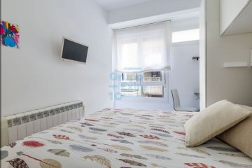 Foto 17 de Vivir cerca de la playa de la Zurriola, en en un piso totalmente reformado y disponibilidad de garaje