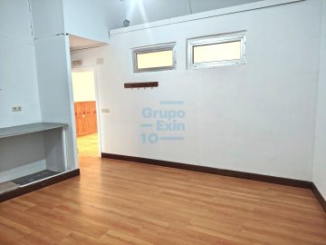 Foto 15 de Local en venta o alquiler, ideal para actividades comerciales o semi comerciales. en el Barrio del Antiguo en Donostia-San Sebastián