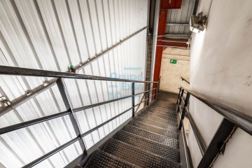 Foto 17 de Espectacular nave en venta, en Erratzu Industrialdea, Urnieta