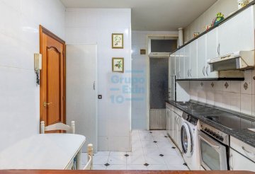 Foto 12 de Interesante vivienda en venta en Duque de Mandas, San Sebastián.
