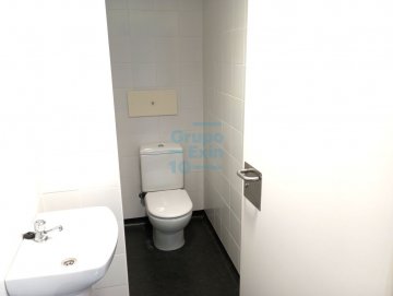 Foto 9 de Oficina exclusiva en venta el Polígono de Igara en Donostia-San Sebastián Foto 9 de Oficina exclusiva en venta el Polígono de Igara en Donostia-San Sebastián
