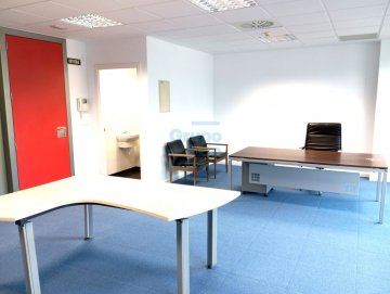 Foto 12 de Oficina exclusiva en venta el Polígono de Igara en Donostia-San Sebastián Foto 12 de Oficina exclusiva en venta el Polígono de Igara en Donostia-San Sebastián