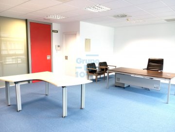 Foto 13 de Oficina exclusiva en venta el Polígono de Igara en Donostia-San Sebastián Foto 13 de Oficina exclusiva en venta el Polígono de Igara en Donostia-San Sebastián