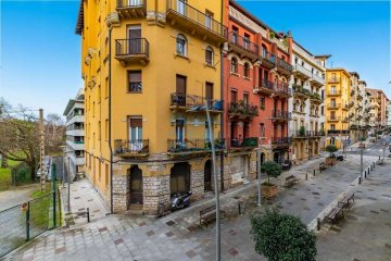 Foto 2 de Vivir en Irún con todo a mano : “Un hogar práctico, actual y pensado para vivir cómodamente.” Foto 2 de Vivir en Irún con todo a mano : “Un hogar práctico, actual y pensado para vivir cómodamente.”