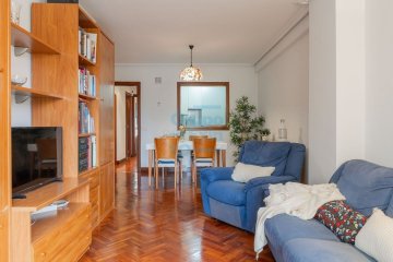 Foto 4 de Vivir en Irún con todo a mano : “Un hogar práctico, actual y pensado para vivir cómodamente.” Foto 4 de Vivir en Irún con todo a mano : “Un hogar práctico, actual y pensado para vivir cómodamente.”