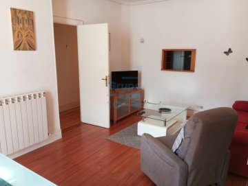 Foto 3 de Piso en venta a reformar en pleno corazón de la Parte Vieja de Donostia-San Sebastián