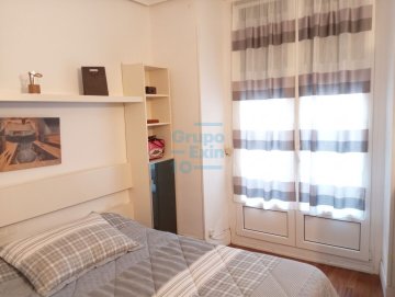 Foto 9 de Piso en venta a reformar en pleno corazón de la Parte Vieja de Donostia-San Sebastián