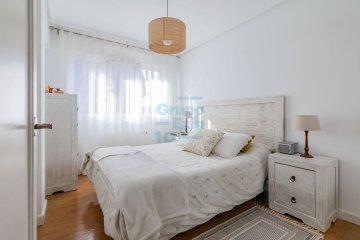 Foto 18 de Magnífica y luminosa vivienda con terraza a la venta, en San Sebastián