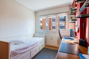 Foto 20 de Magnífica y luminosa vivienda con terraza a la venta, en San Sebastián