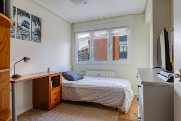 Foto 22 de Magnífica y luminosa vivienda con terraza a la venta, en San Sebastián