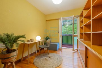 Foto 13 de Interesante piso en venta, totalmente exterior, ubicado en San Sebastián Foto 13 de Interesante piso en venta, totalmente exterior, ubicado en San Sebastián