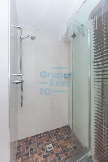 Foto 25 de Excepcional piso dúplex con vistas panorámicas a la Bahía de la Concha en Donostia-San Sebastián Foto 25 de Excepcional piso dúplex con vistas panorámicas a la Bahía de la Concha en Donostia-San Sebastián