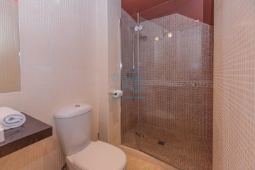 Foto 31 de Excepcional piso dúplex con vistas panorámicas a la Bahía de la Concha en Donostia-San Sebastián Foto 31 de Excepcional piso dúplex con vistas panorámicas a la Bahía de la Concha en Donostia-San Sebastián