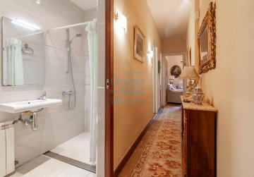 Foto 12 de Oportunidad única de vivir en el corazón de San Sebastián, próximo a Plaza Easo y a 600m de la playa de la Concha. Una de las zonas mas demandadas y con mas encanto de la ciudad. Foto 12 de Oportunidad única de vivir en el corazón de San Sebastián, próximo a Plaza Easo y a 600m de la playa de la Concha. Una de las zonas mas demandadas y con mas encanto de la ciudad.