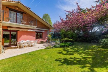 Foto 5 de Espectacular vivienda unifamiliar en venta en San Sebastián, en el Alto de Zorroaga Foto 5 de Espectacular vivienda unifamiliar en venta en San Sebastián, en el Alto de Zorroaga