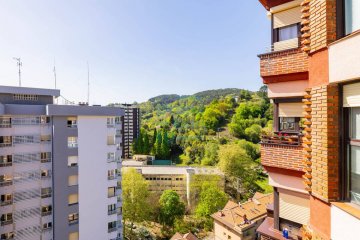 Foto 14 de Estupendo piso en venta en San Sebastián, en el barrio de Bidebieta, con muy buenas vistas despejadas Foto 14 de Estupendo piso en venta en San Sebastián, en el barrio de Bidebieta, con muy buenas vistas despejadas